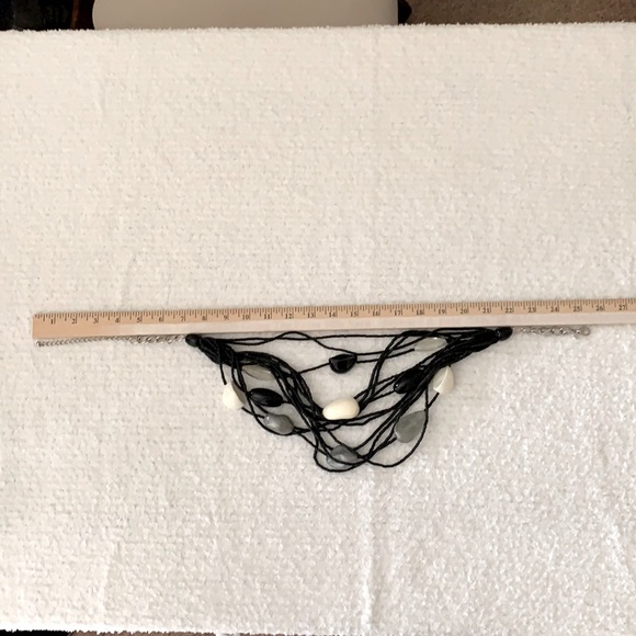 NWOT CHICO’S MULTI STRAND BEADED NECKLACE - Picture 9 of 10